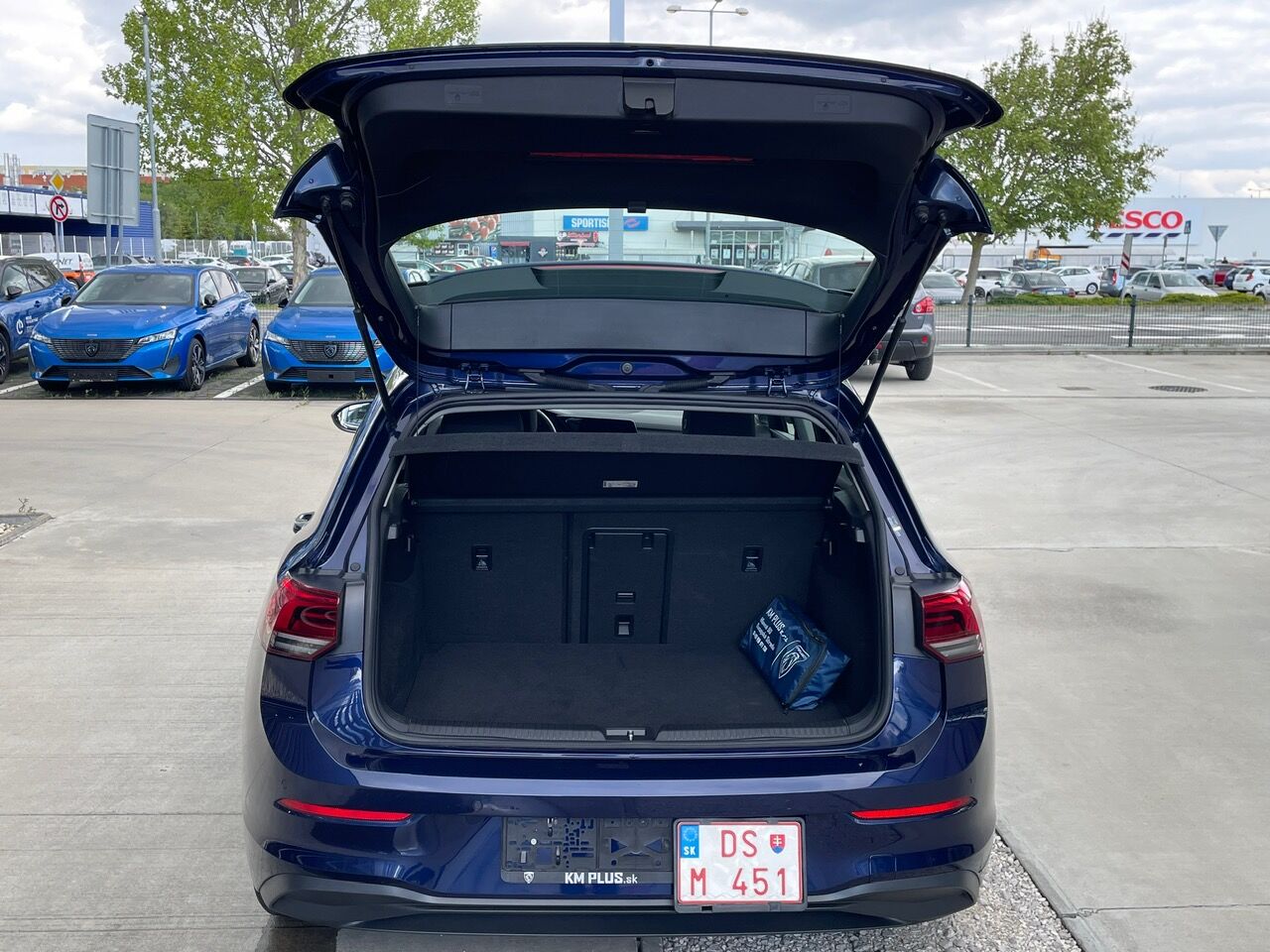 — VIII 2.0 TDI Life DSG