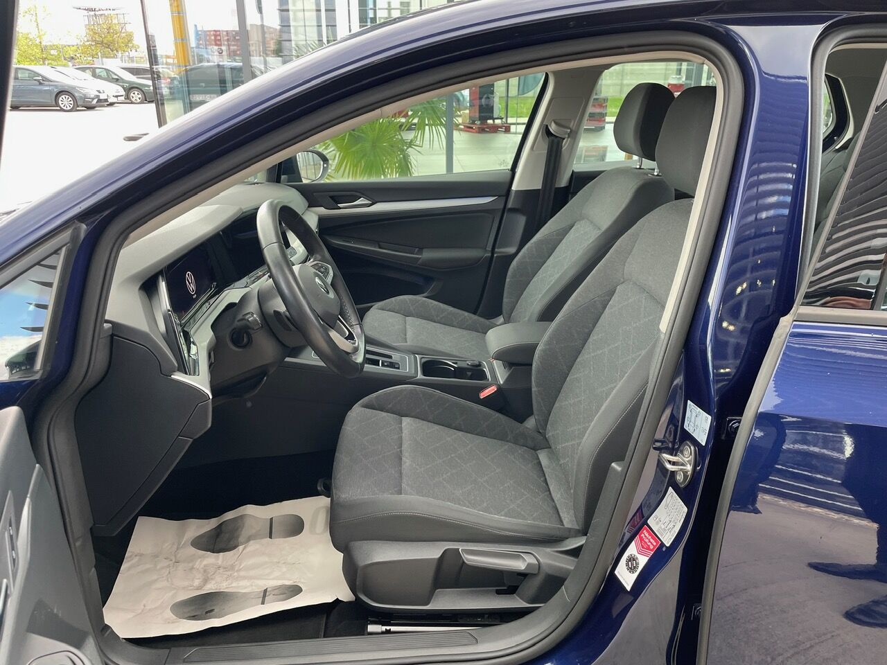— VIII 2.0 TDI Life DSG